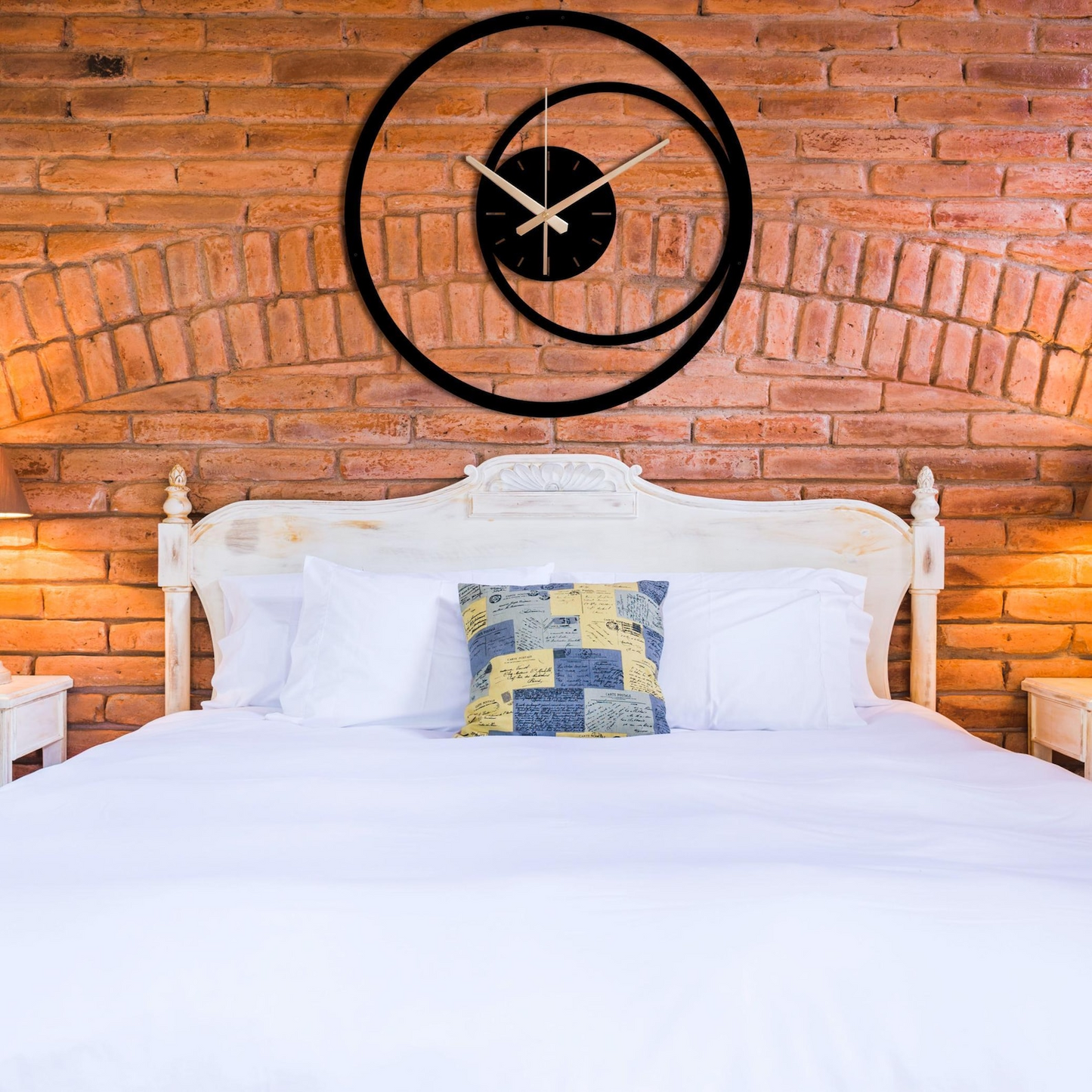 Vuslo Modern Spiral Metal Wall Clock
