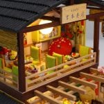 Gift ideas for Japan lovers: The Sakura Sushi Bar Kit